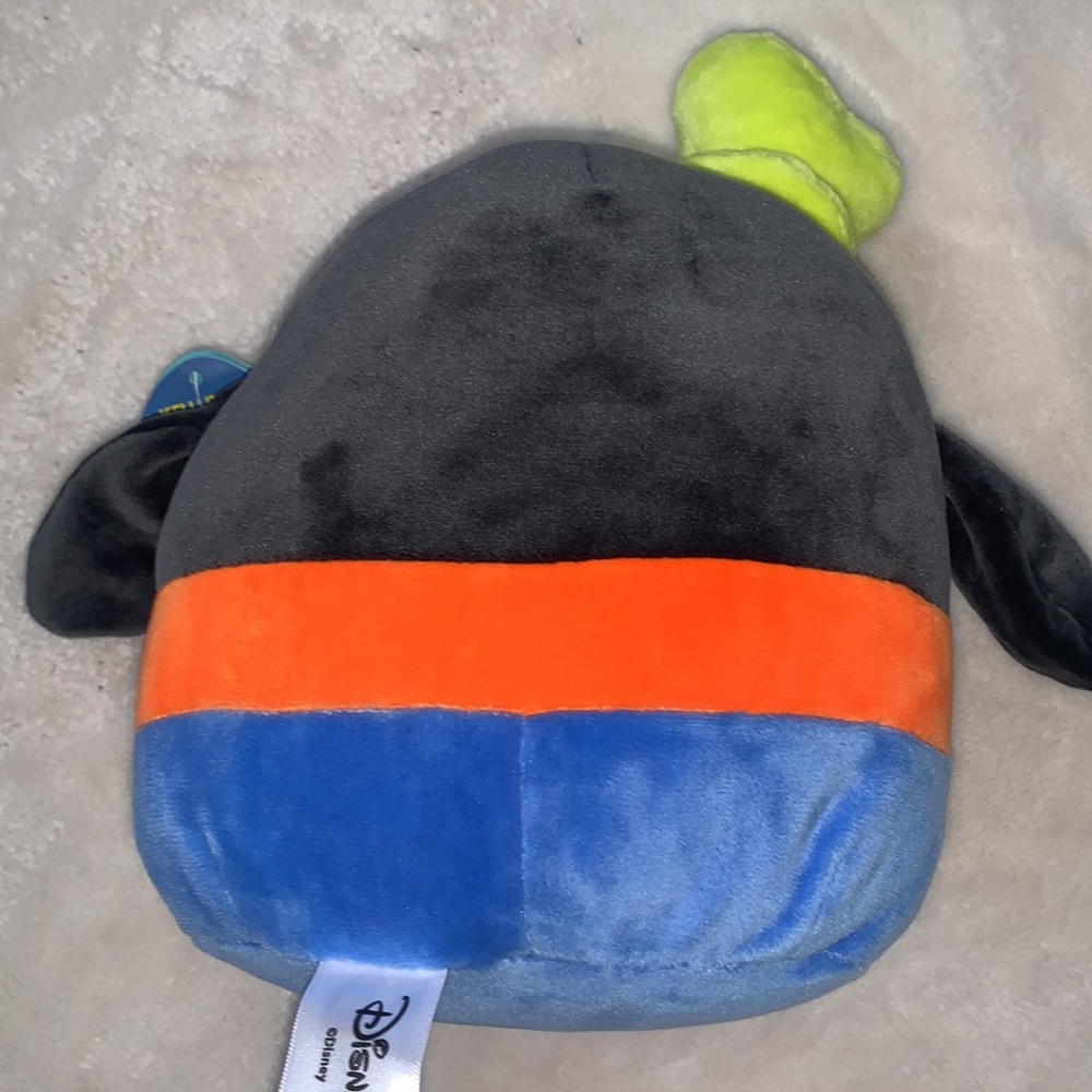 Squishmallows Goofy Disney 8 in. NWT Plush Stuffed Animal - Picture 7 of 10
